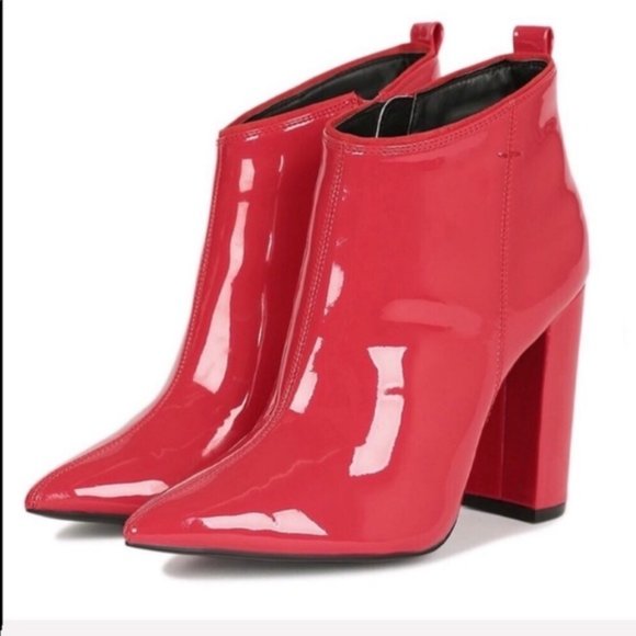 Qupid red booties features a pointy toe size 7 - Picture 5 of 6